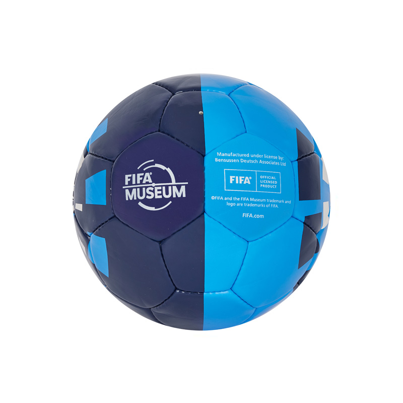 Branded football size 5 with dimensions 22×17×12 cm in light and dark blue with the original FIFA Museum trademark.