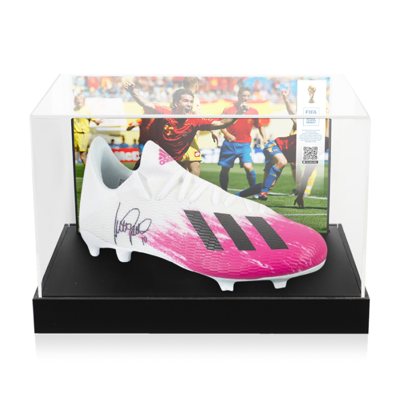 Take home your own specially signed version of iconic FIFA World Cup football player, Luis Garcia's boot to show your friends and family.
